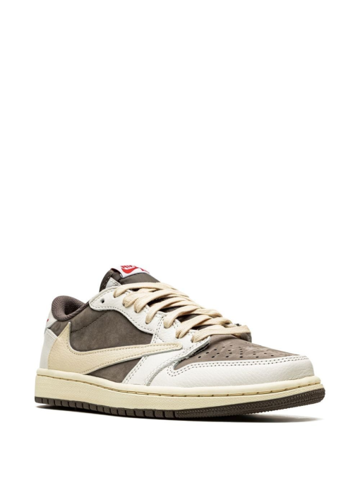 Travis Scott Air Jordan 1 Low OG Sneakers